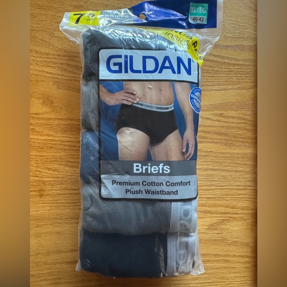 5-Pack Gildan Briefs  XL Premium Cotton Underwear Comfort Waistband 40-42 NWT